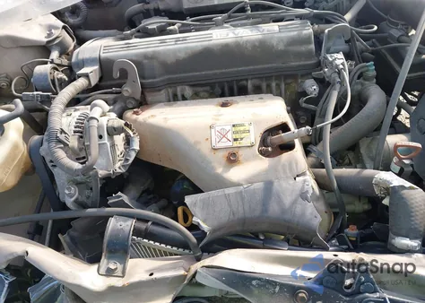 1994 Toyota Camry Le from USA, damaged, VIN JT2SK12E3R0201284